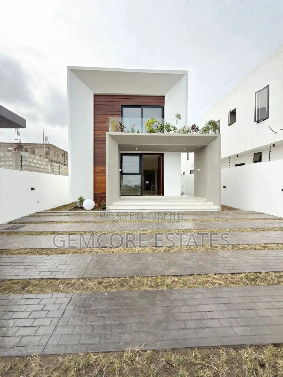 4bdrm House in East Legon Hills, Ashaley Botwe for sale in Ashaley Botwe