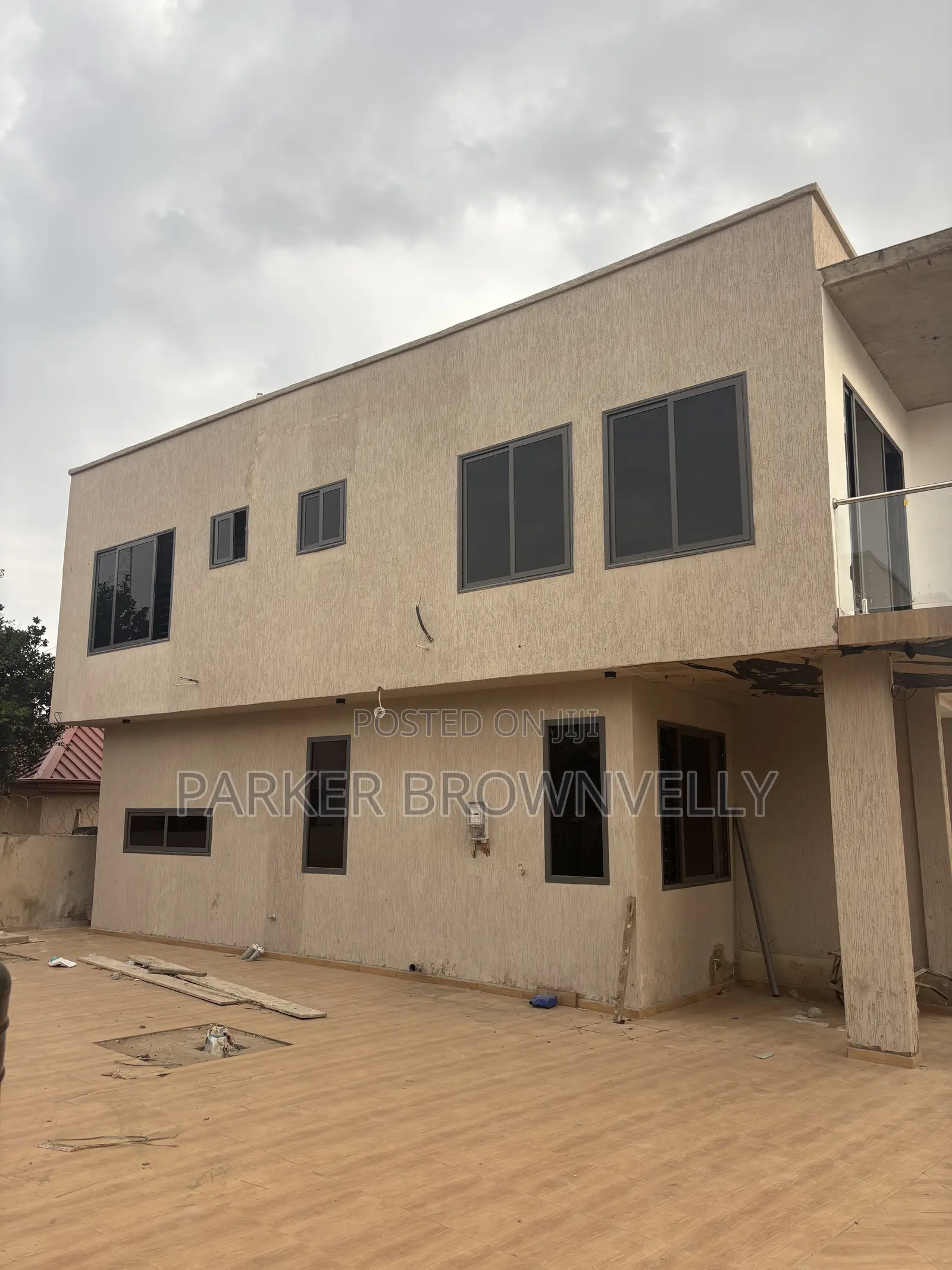 Furnished 4bdrm Apartment in Aae_Properties, Adjiriganor for sale in Adjiriganor