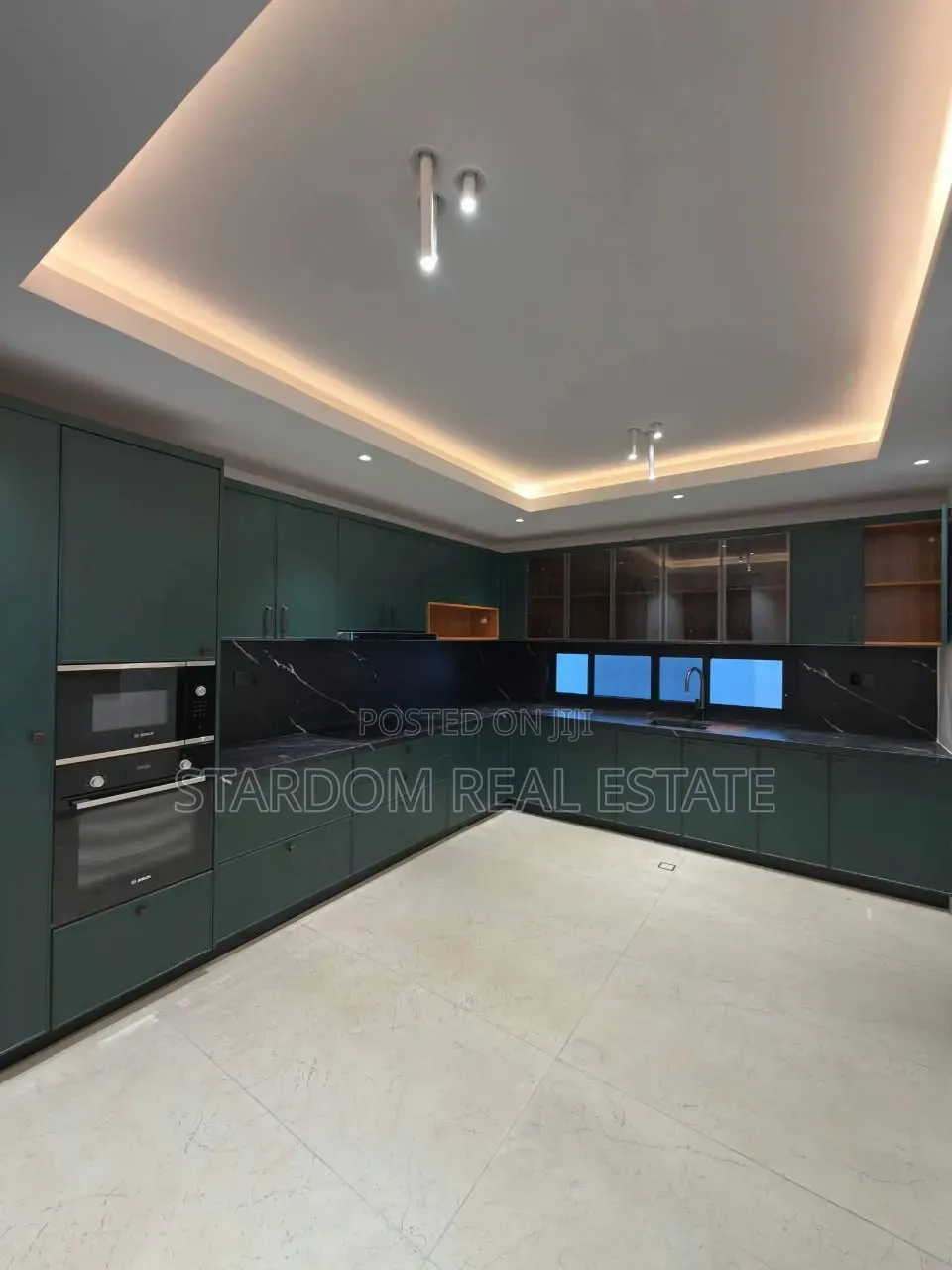 4bdrm Duplex in East Legon Hills, Boundary Road Area for sale in Boundary Road Area