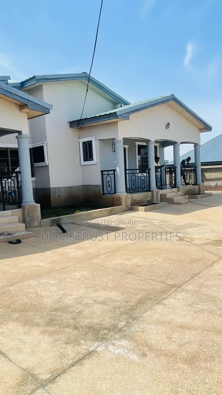 2bdrm Apartment in Ablekuma Ga Odumase, Pentecost for rent in Pentecost