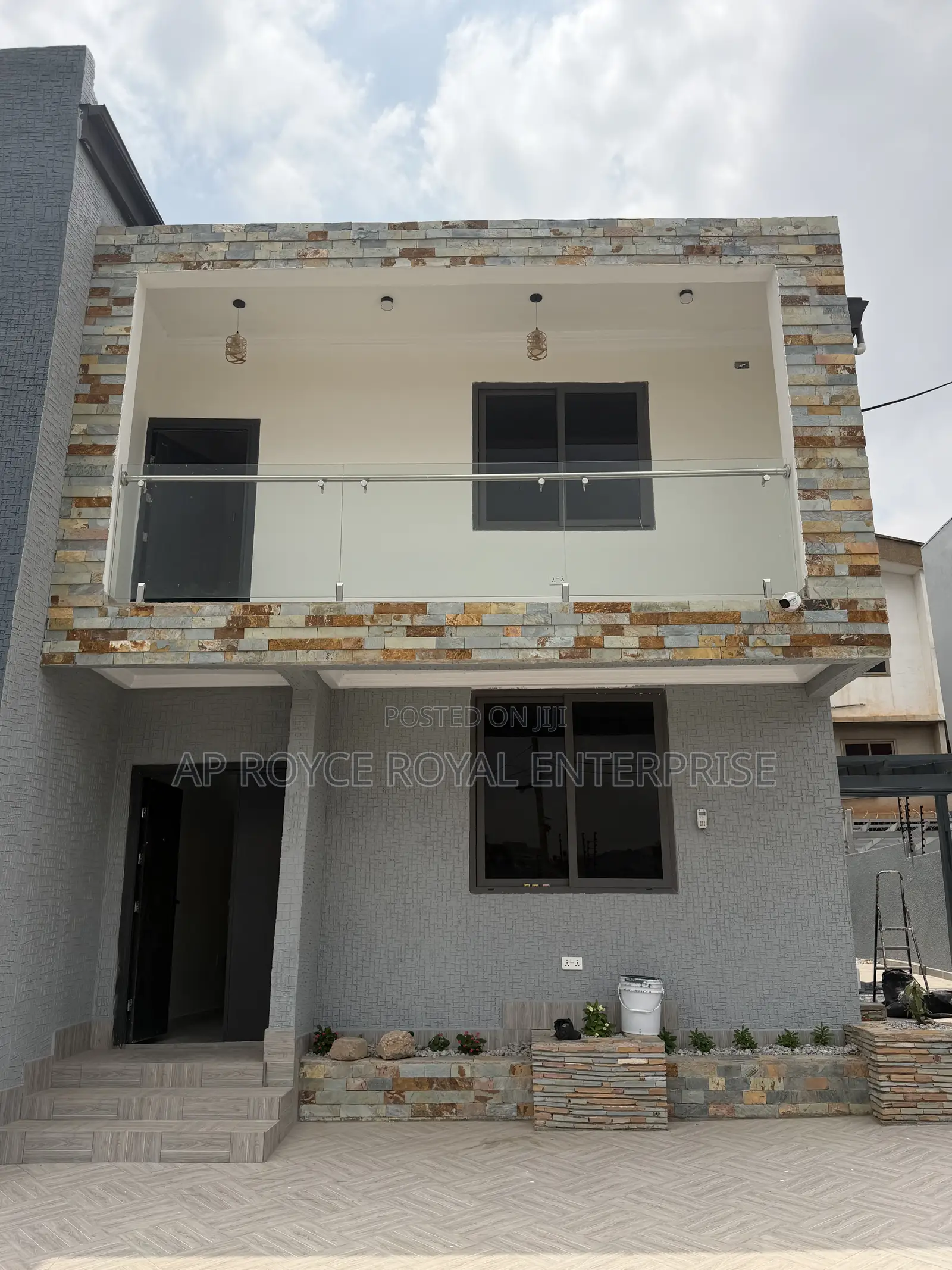 Furnished 5bdrm House in Kumasi Metropolitan for sale in Kumasi Metropolitan
