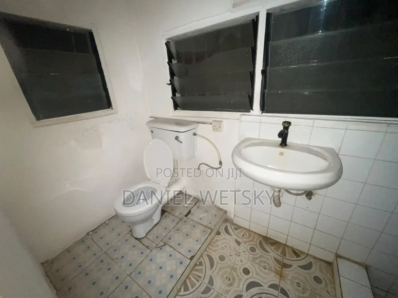 2bdrm Apartment in Odorkor, Official Town for rent in Official Town