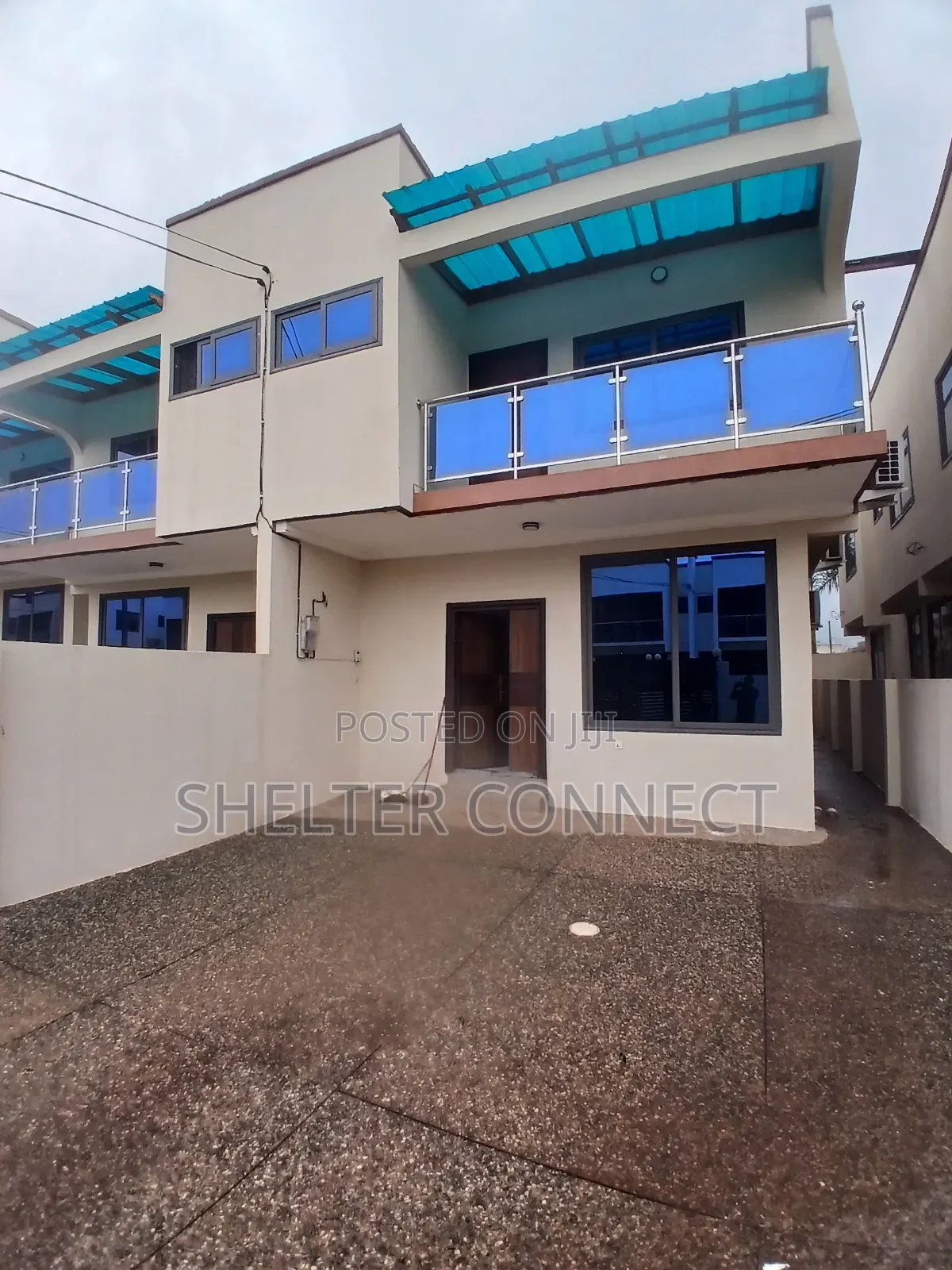 3bdrm Duplex in Oyarifa for rent in Oyarifa Mall Area