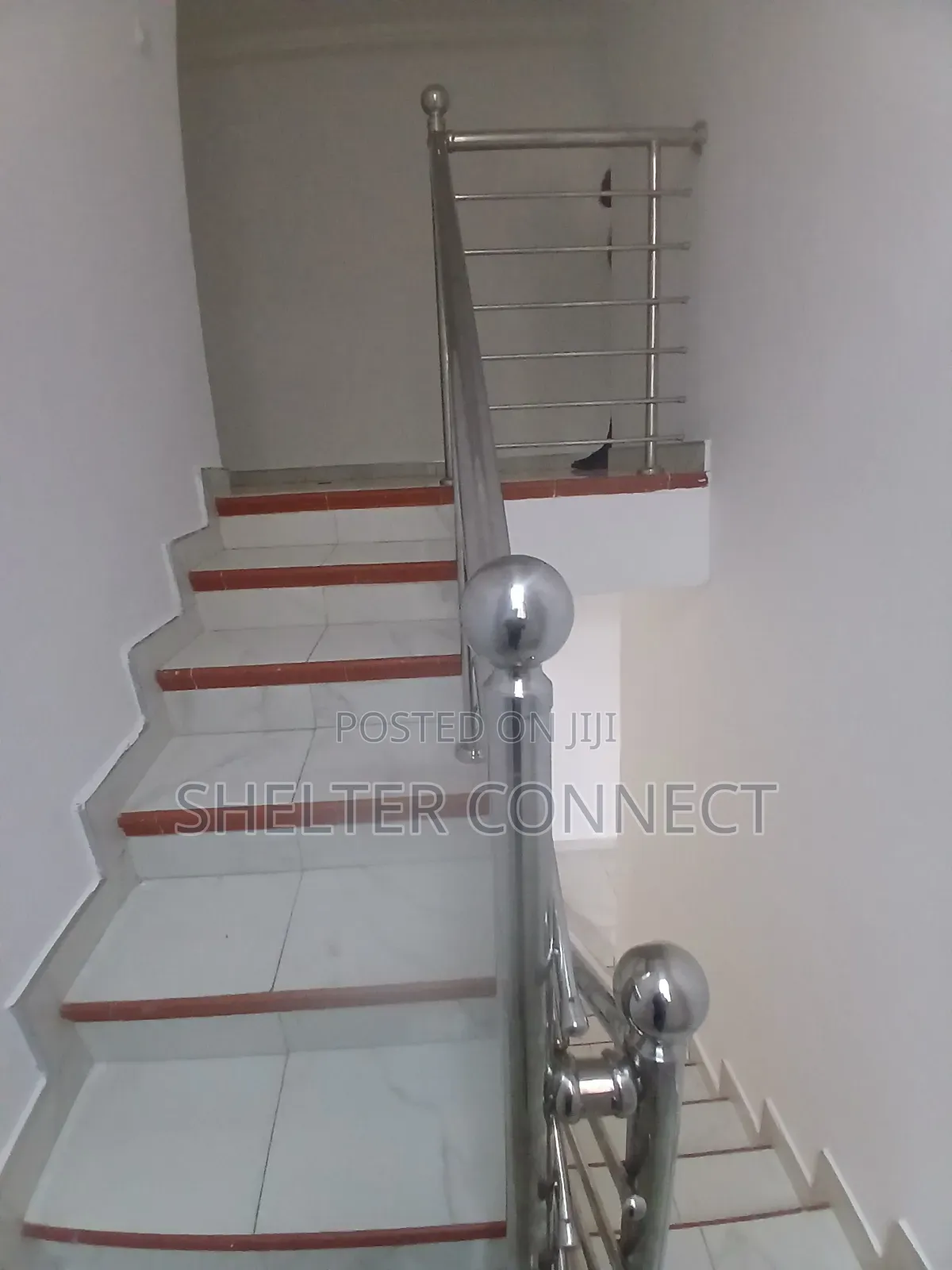 3bdrm Duplex in Oyarifa for rent in Oyarifa Mall Area
