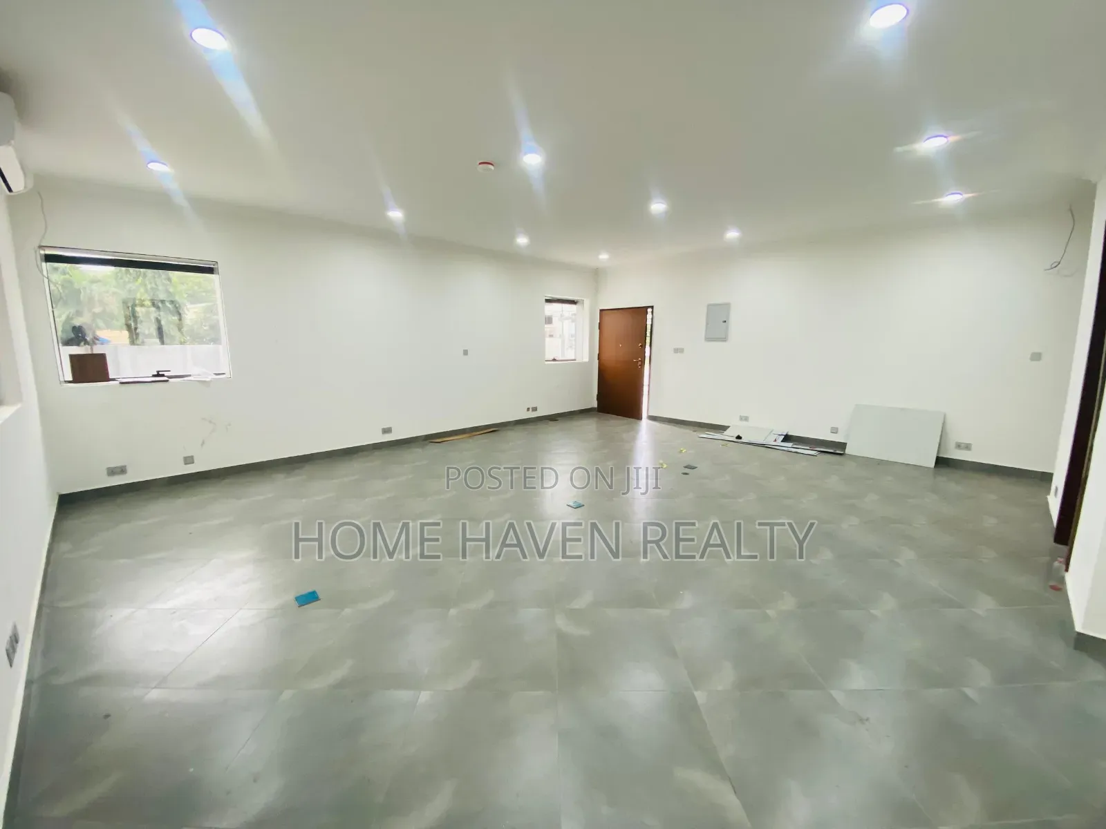 100 Square Meter Office Space for Rent at Dzorwulu in Dzorwulu