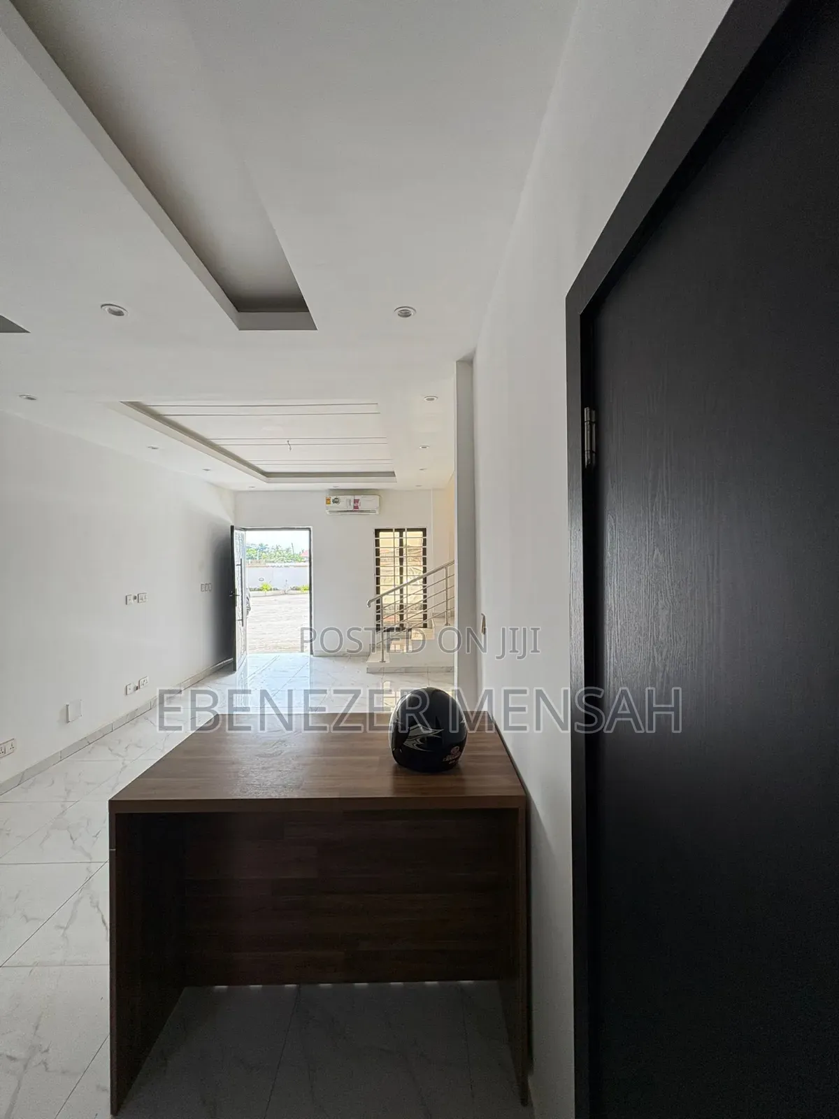 2bdrm Townhouse / Terrace in Ashaley Botwe, School Junction for rent in School Junction