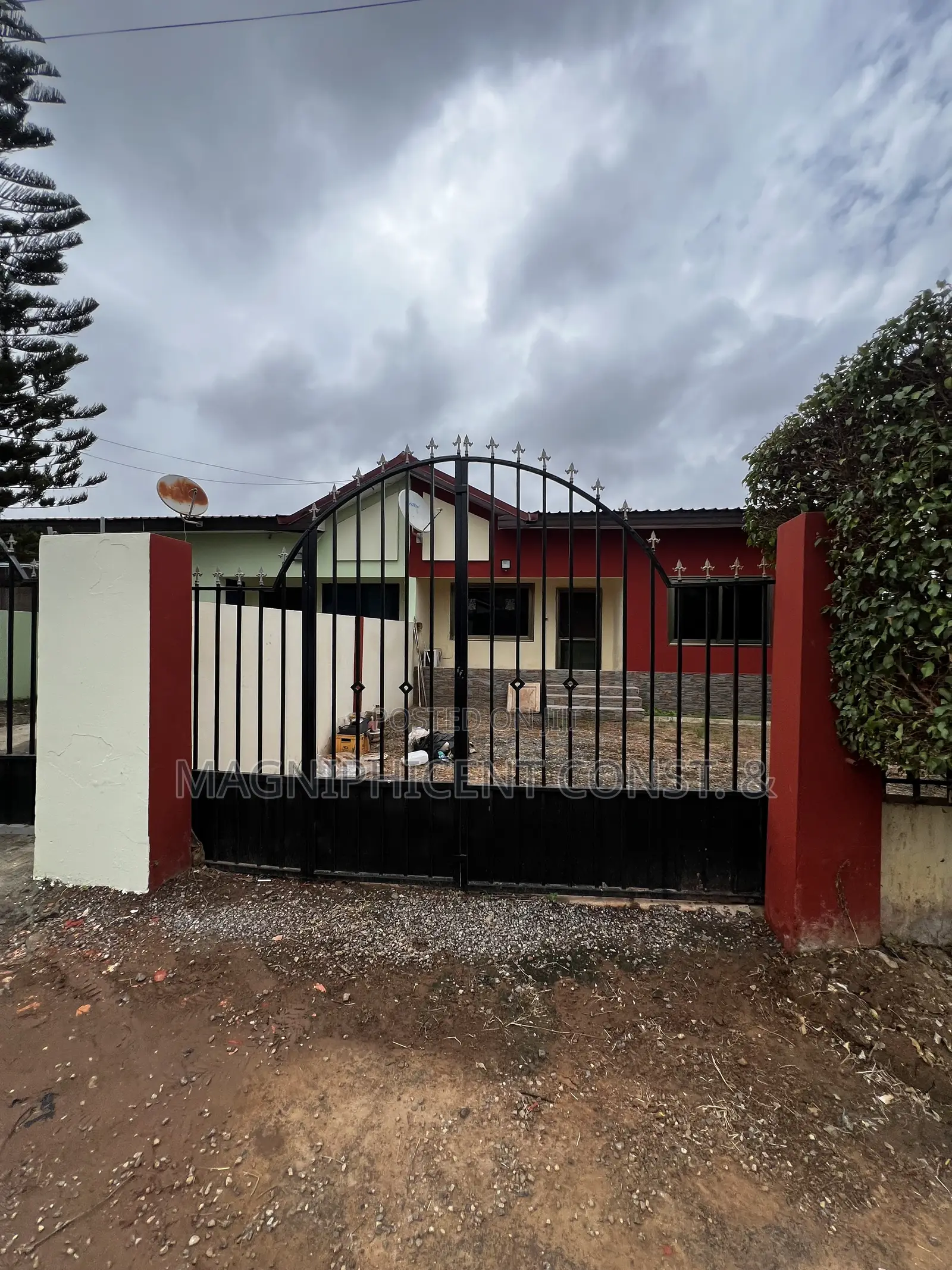 2bdrm House in Lakeside Estate, Ashaley Botwe for sale in Ashaley Botwe