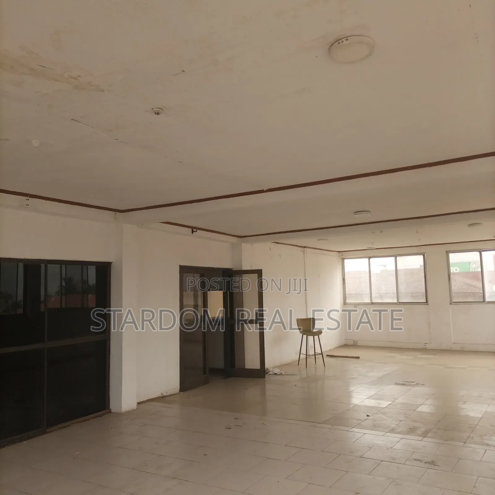 For RENT : Very Spacious Office Space Spintex Main Road, Accra. in School Junction
