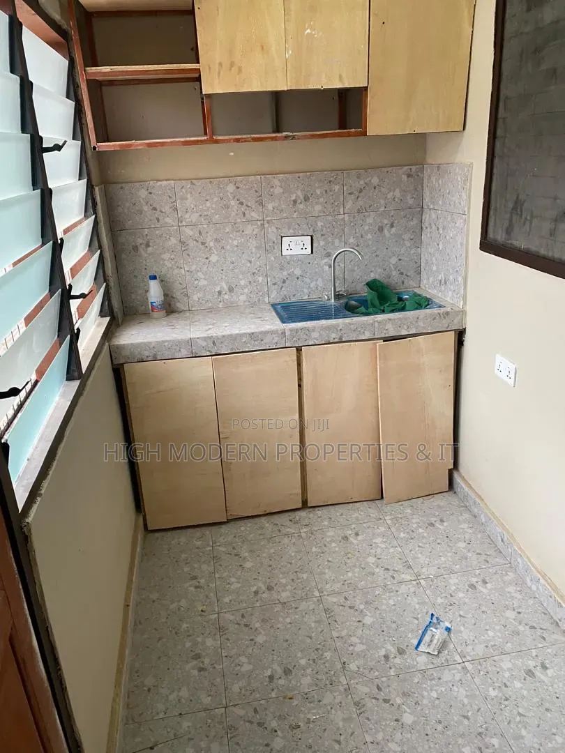 1bdrm House in Nungua, Cold Store for rent in Cold Store