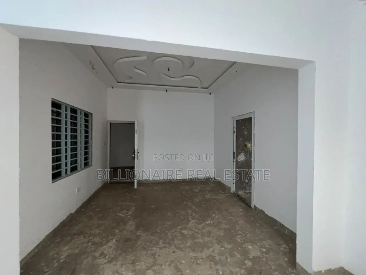 4bdrm Mansion in Atonsu Esereso, Kumasi Metropolitan for sale in Kumasi Metropolitan