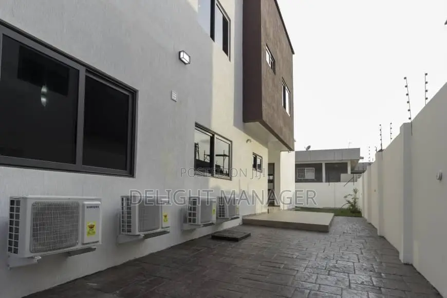 4bdrm Mansion in Delightestate.N1, Methodist Church Area for rent in Methodist Church Area