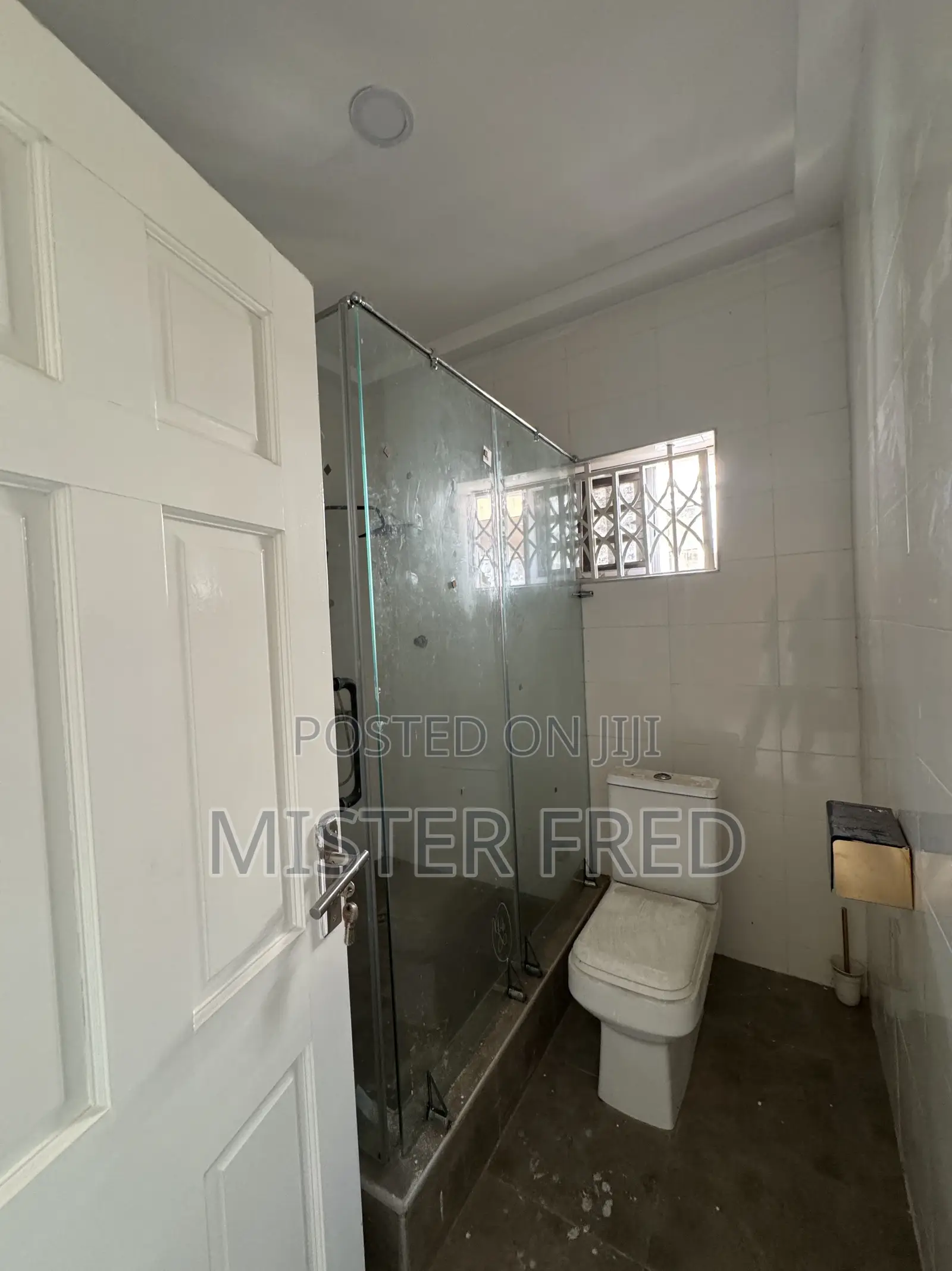 2bdrm Apartment in Redtop, Weija for rent in Weija