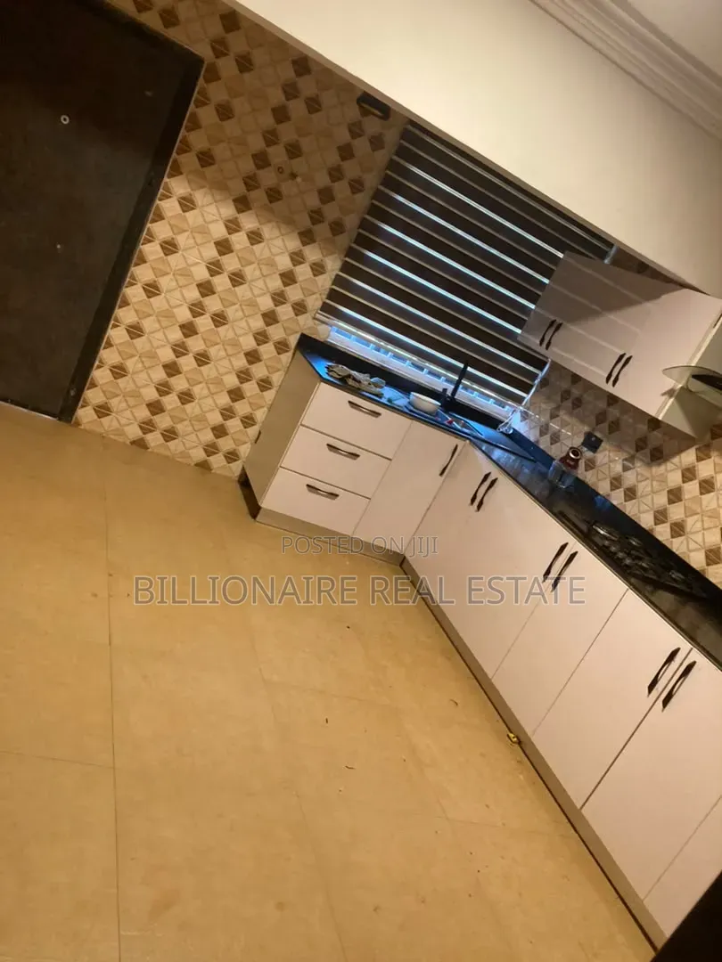 5bdrm Apartment in Santasi Kokoben, Kumasi Metropolitan for rent in Kumasi Metropolitan