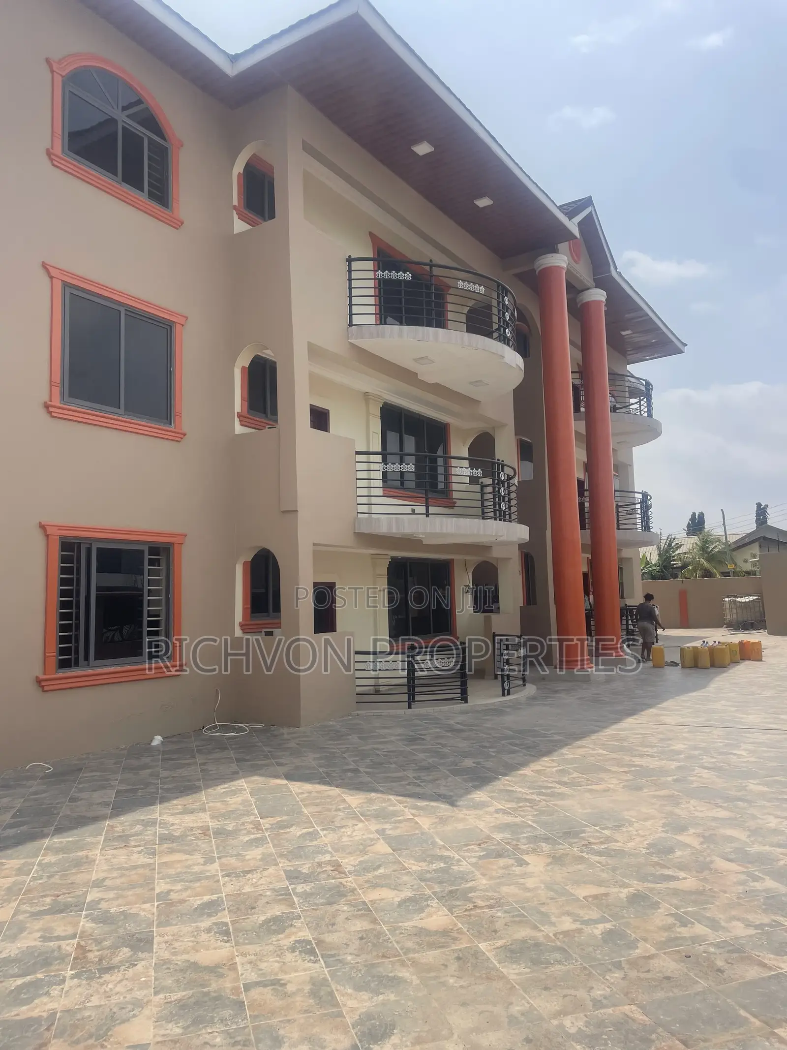 2bdrm Apartment in Richvon Properties, Sakumono for rent in Sakumono