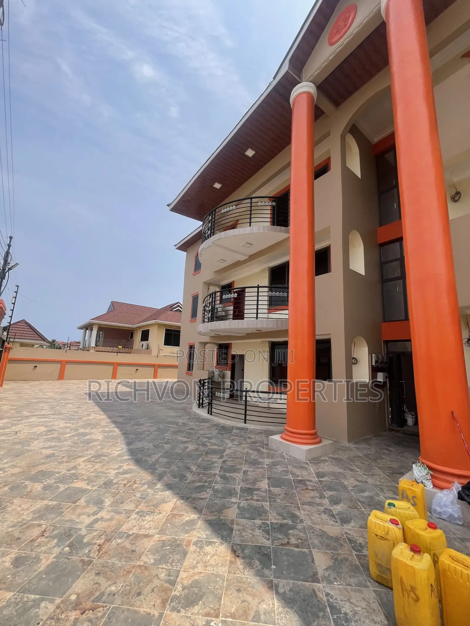 2bdrm Apartment in Richvon Properties, Sakumono for rent in Sakumono