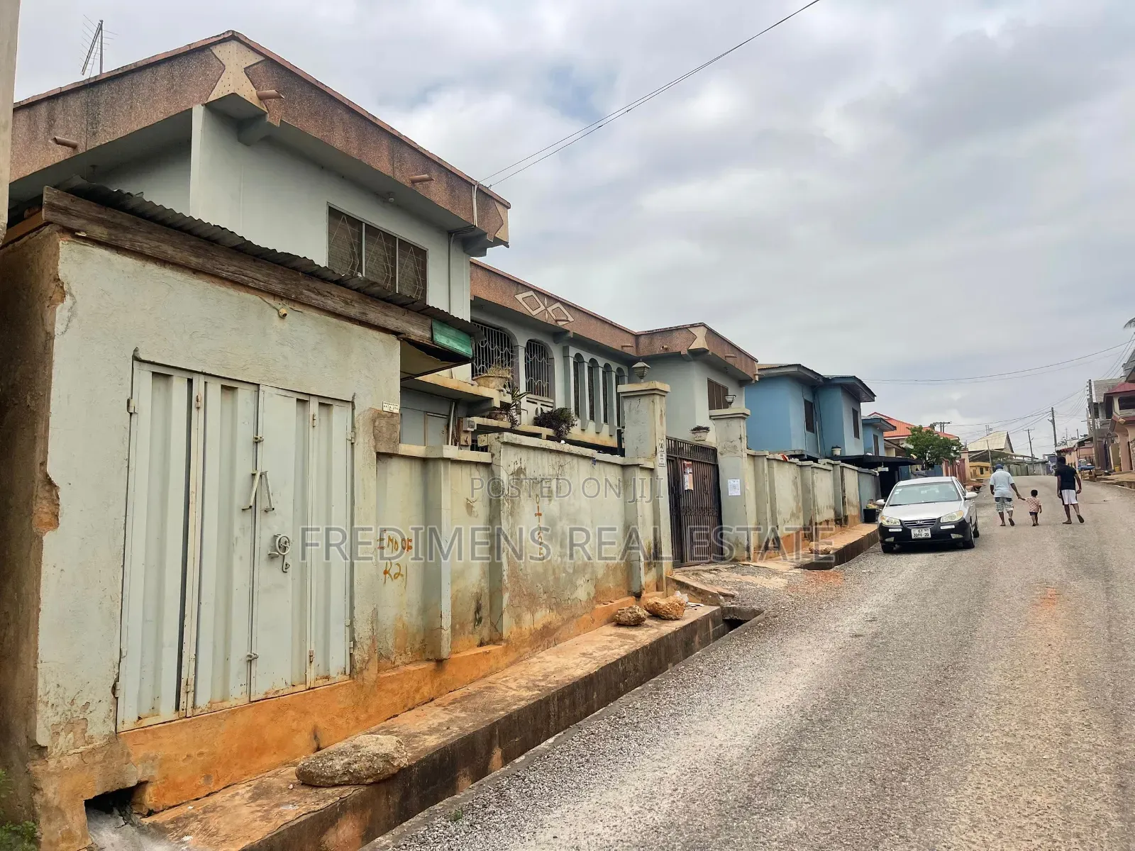12bdrm House in Kumasi Metropolitan for sale in Kumasi Metropolitan