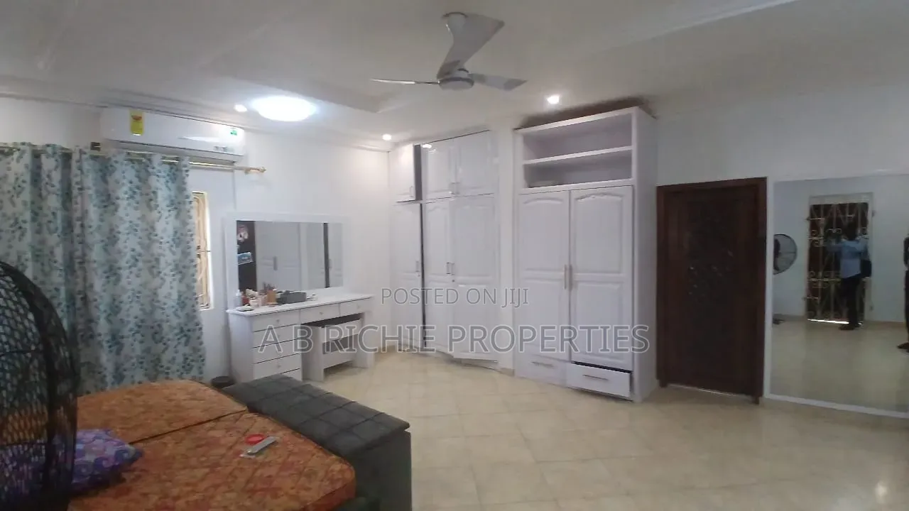 6bdrm House in Pillar 2 for rent in Pillar 2
