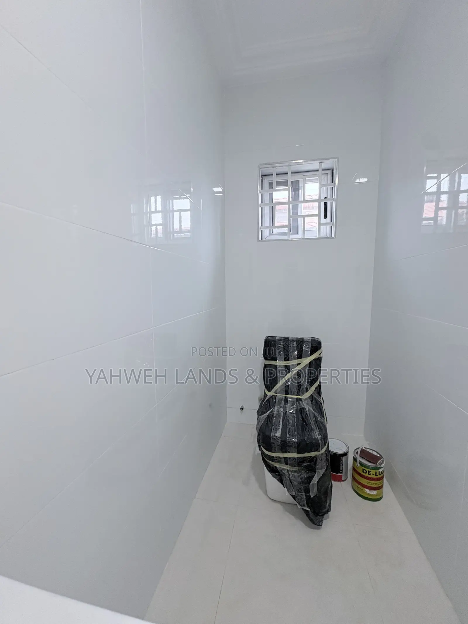 3bdrm House in 18 Dstv, Spintex for rent in Spintex