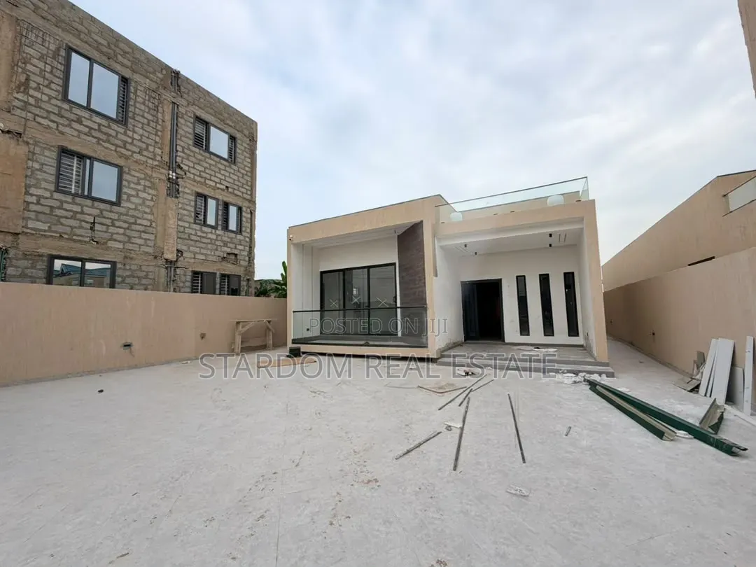 3bdrm Bungalow in Lakeside Estate for rent in Lake Side Estate