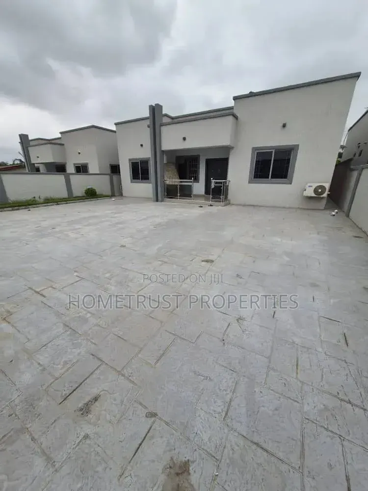 3bdrm House in Pokuase Festus for rent in Pokuase
