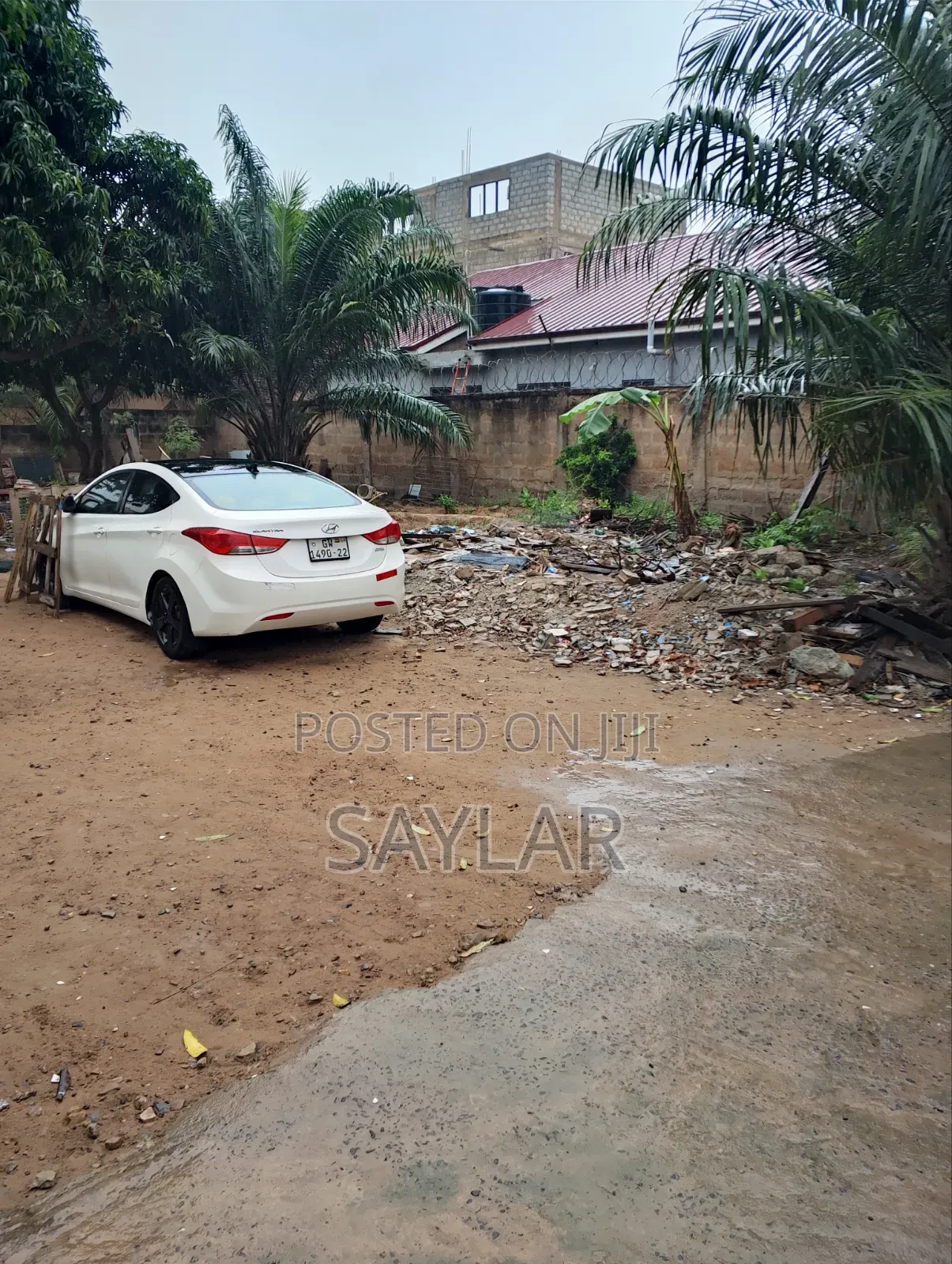 Special Land for Sale 50/110 Size T d.c Documents Klagon in Sakumono