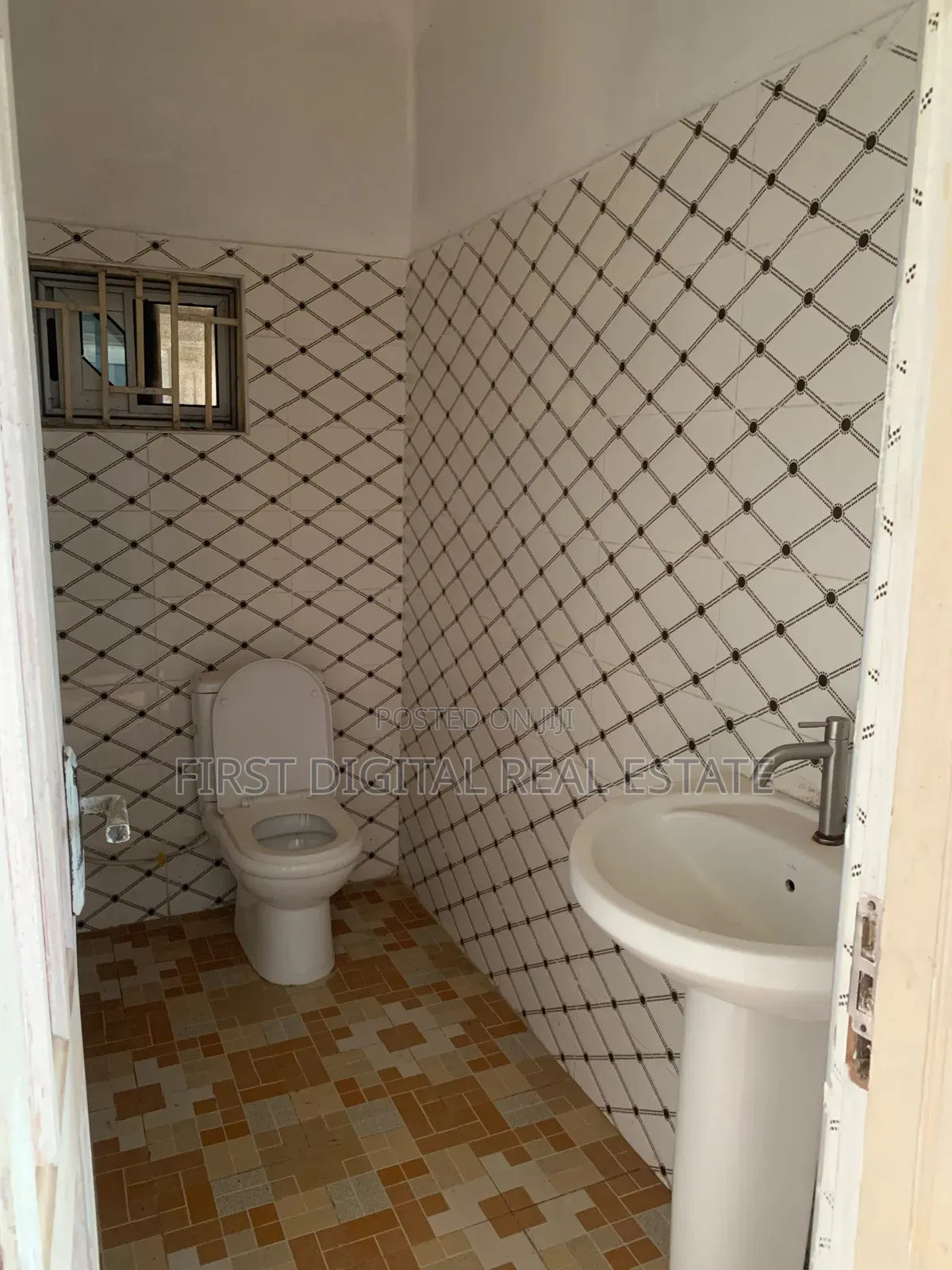 2 Bedroom Apartment for Rent at Redtop in Ga South Municipal
