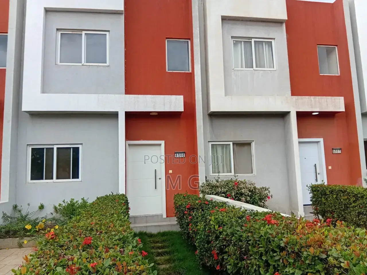 2bdrm Apartment in Greens Estate, Community 25 for rent in Community 25