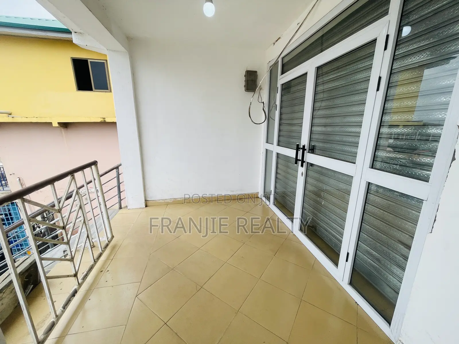 Office Space/ Store for Rent at Kasoa in Kasoa