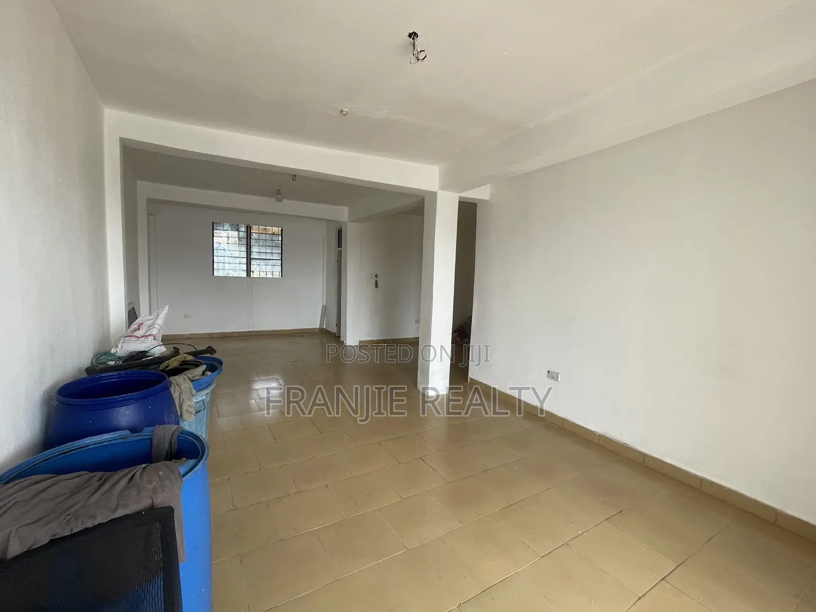 Office Space/ Store for Rent at Kasoa in Kasoa