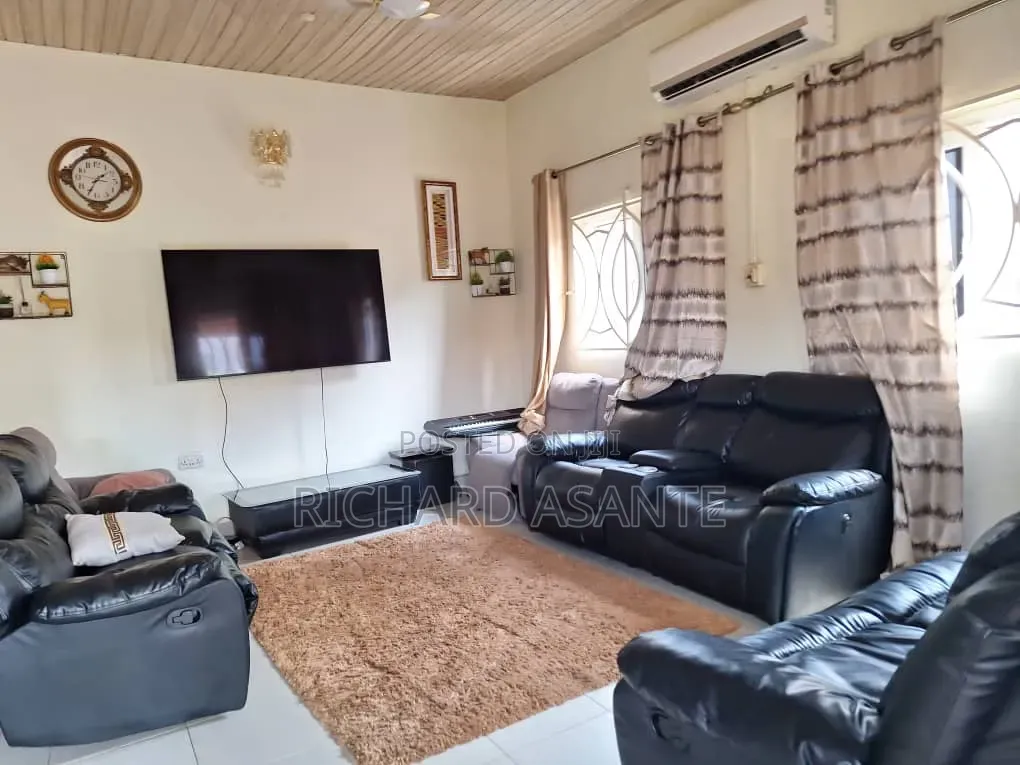 3bdrm House in Manet Palms Estate for sale in Estate