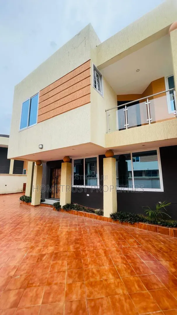 4bdrm Duplex in Ga Odumase, Pokuase for sale in Pokuase