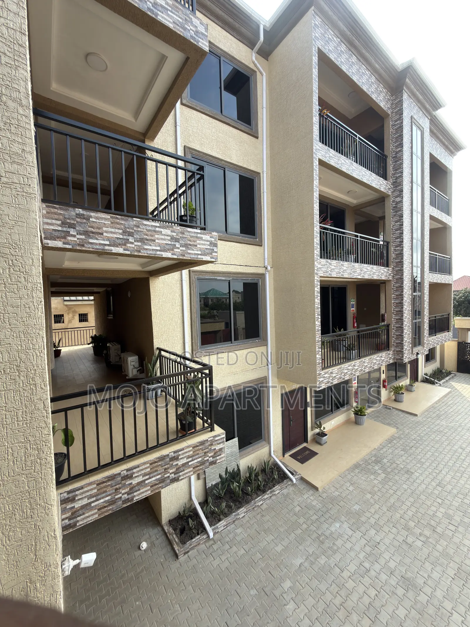 1bdrm Apartment in Mojo Apartment, Community 25 for rent in Community 25