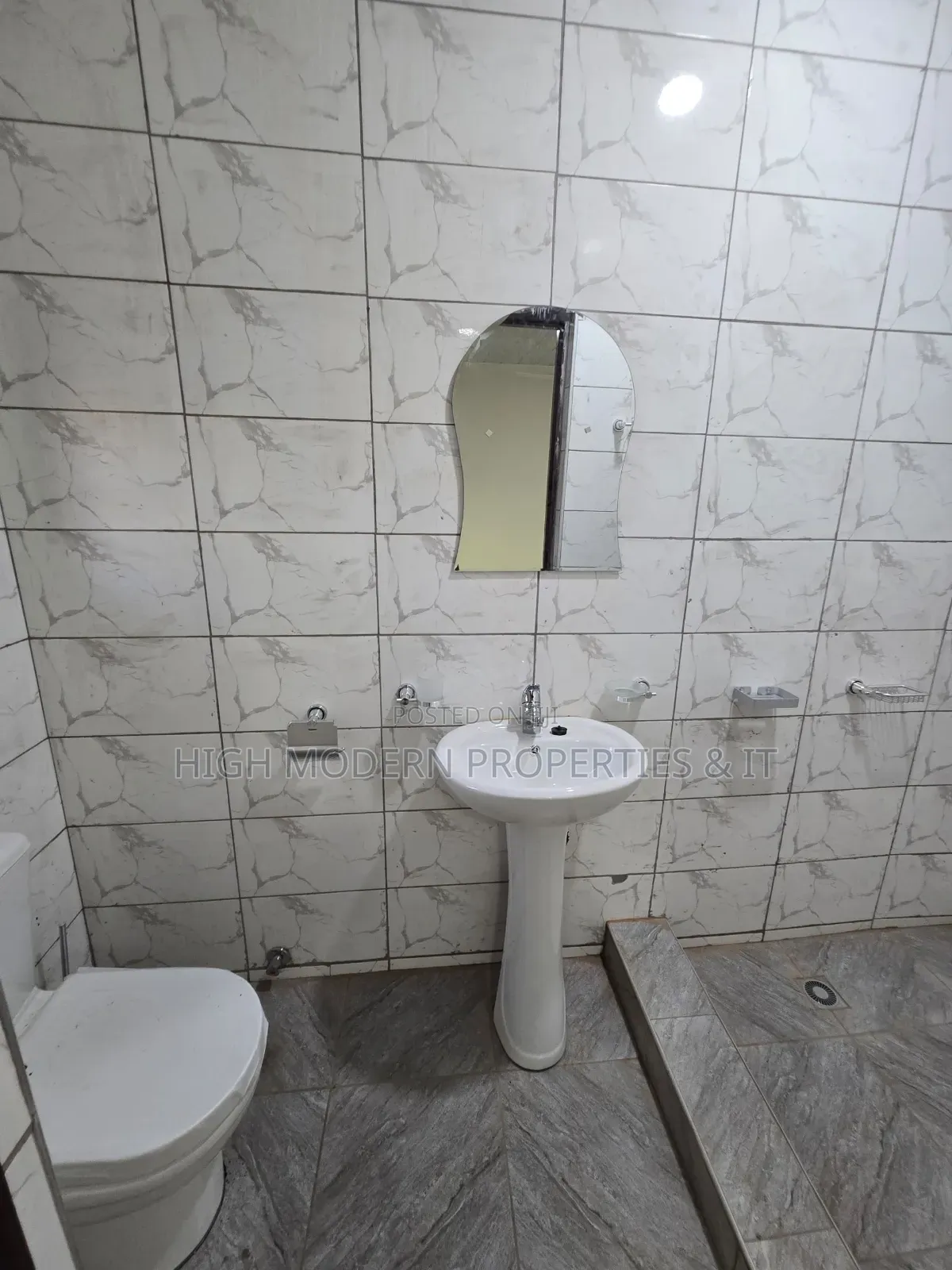 3bdrm Apartment in Teshie Tebibiano, Accra Metropolitan for rent in Accra Metropolitan