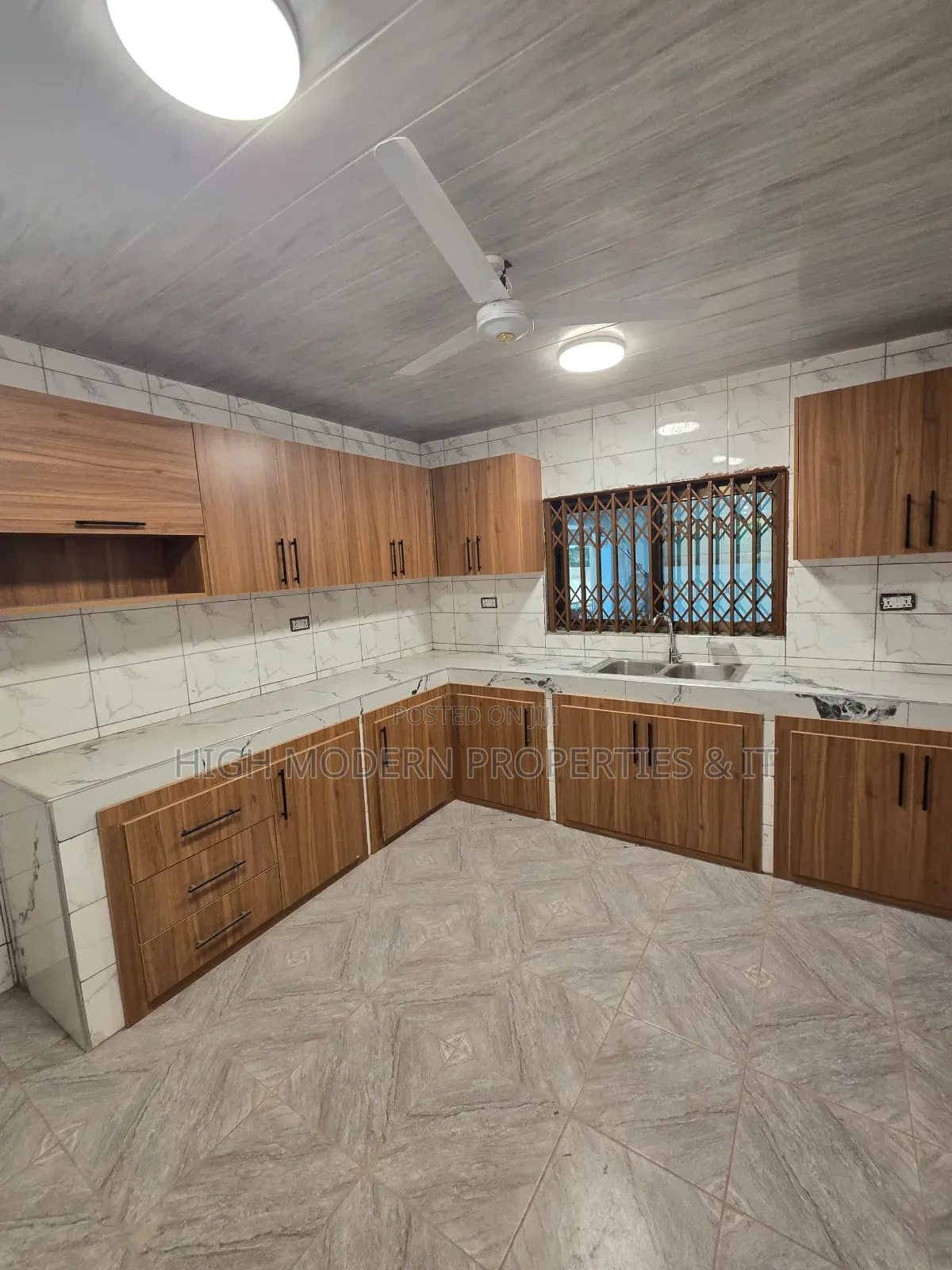 3bdrm Apartment in Teshie Tebibiano, Accra Metropolitan for rent in Accra Metropolitan