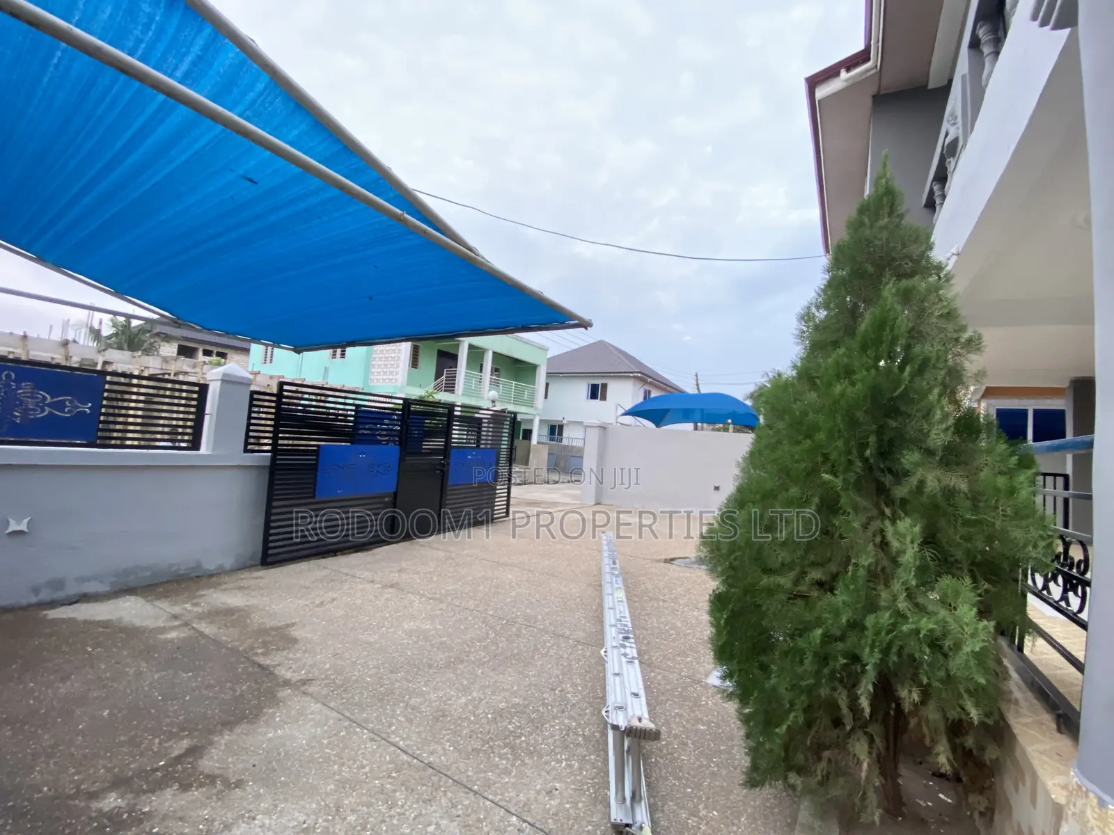 5bdrm House in Amasaman Stadium for rent in Amasaman