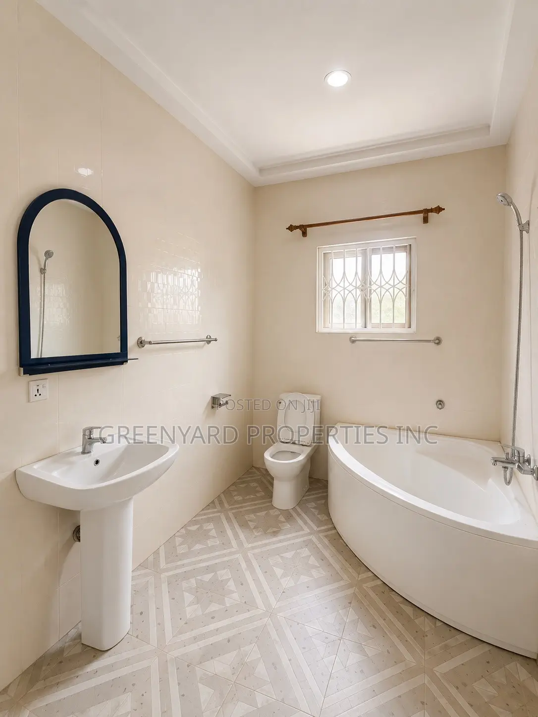 3bdrm Shared Apartment in Adjiriganor for rent in Adjiriganor