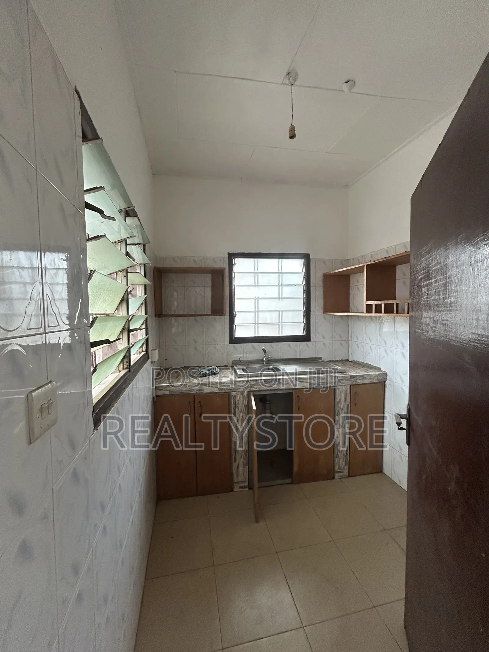 2bdrm Block of Flats in Kwabenya, Accra Metropolitan for rent in Accra Metropolitan