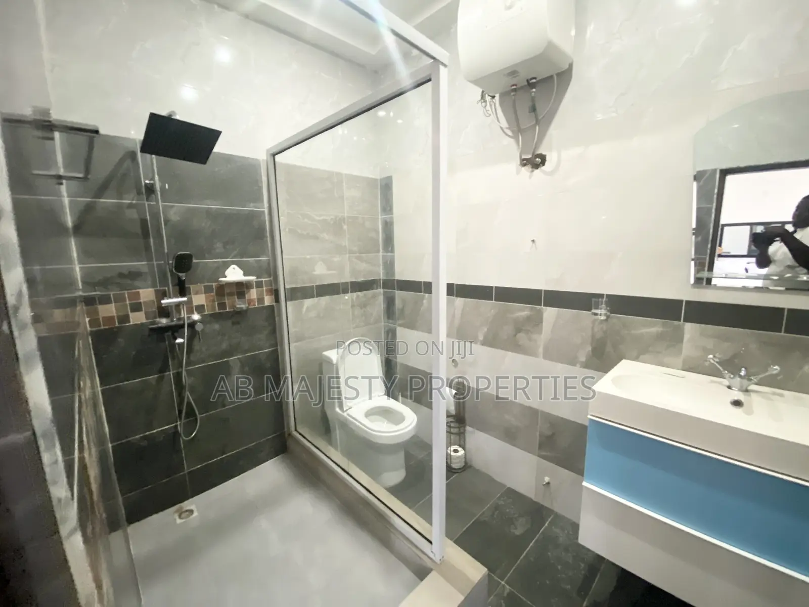 Furnished 3bdrm Townhouse / Terrace for rent in Airport Residential Area