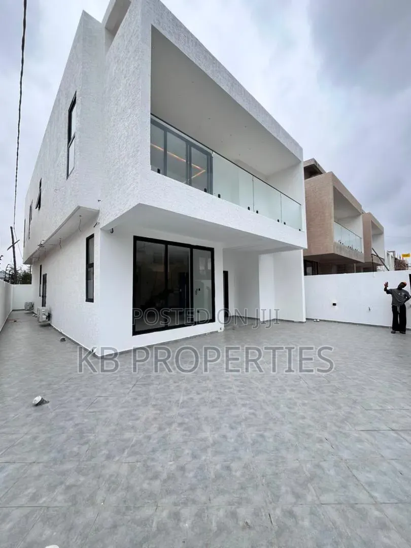 4bdrm House in Kb Properties, New Legon for sale in New Legon