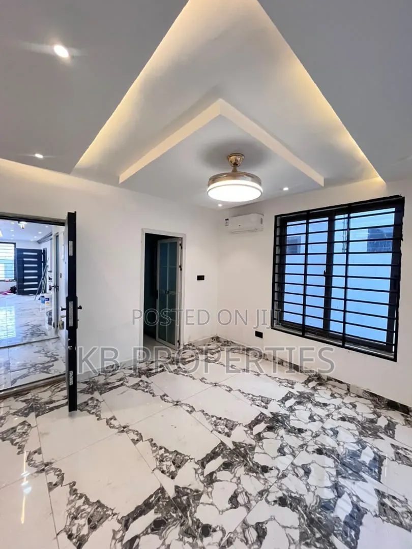 4bdrm House in Kb Properties, American House for sale in American House