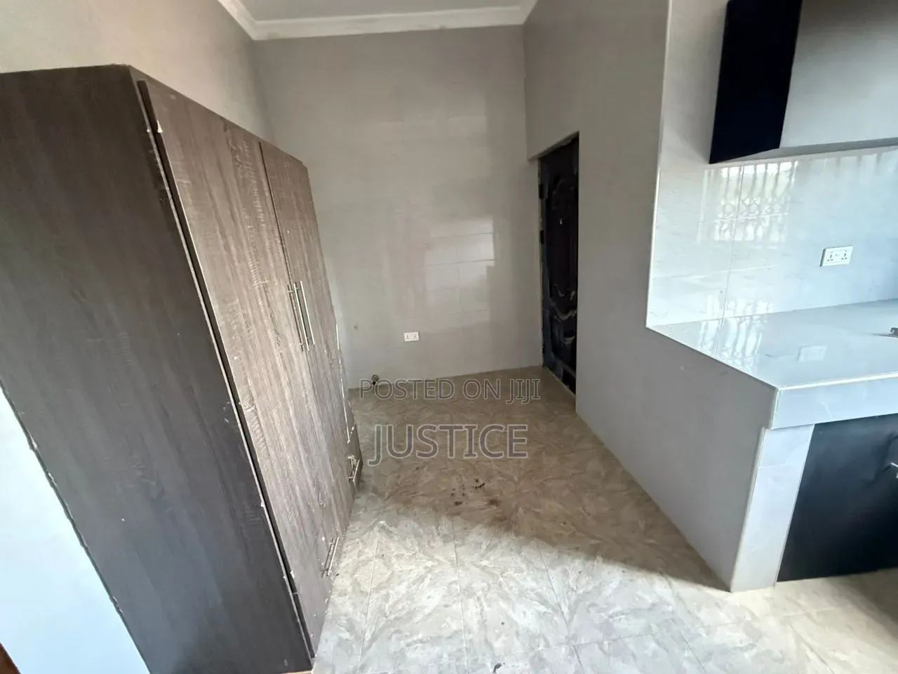 2bdrm Apartment in Ablekuma Curve, Olebu for rent in Olebu