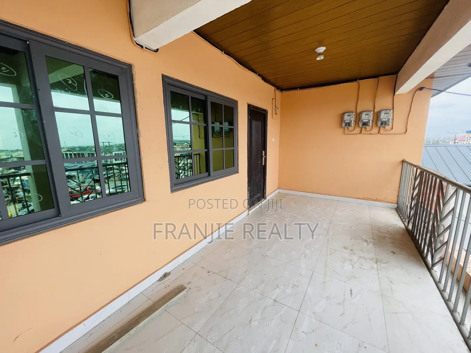 Double Shop for Office Space for Rent at Kasoa. in Kasoa