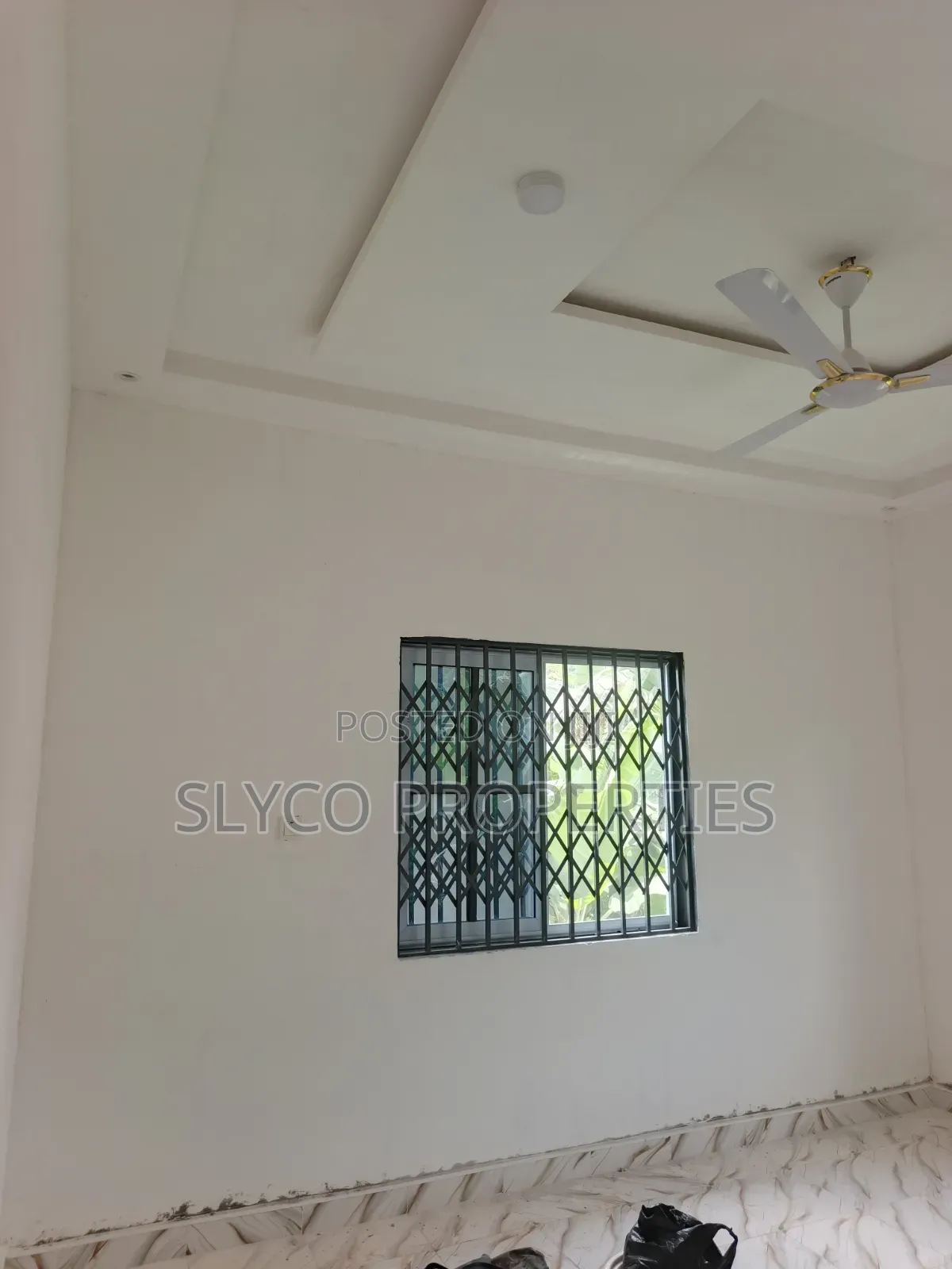 2bdrm Block of Flats in Koforidua Pipeline, New-Juaben Municipal in New-Juaben Municipal