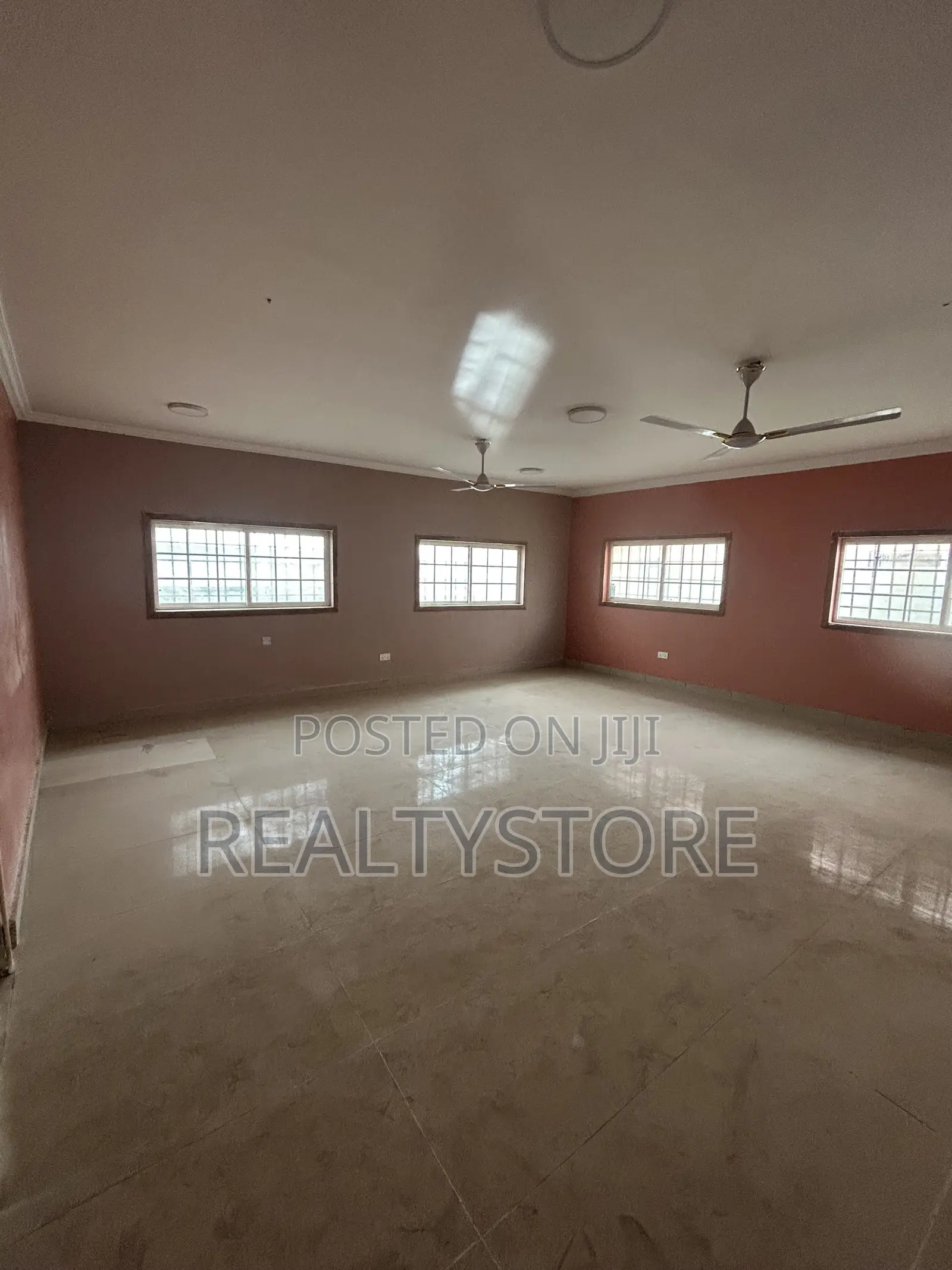 3bdrm Apartment in Adom, Accra Metropolitan for rent in Accra Metropolitan