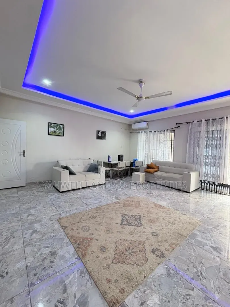 2bdrm Apartment in Ayikwe Otu Estate, New Site for rent in New Site