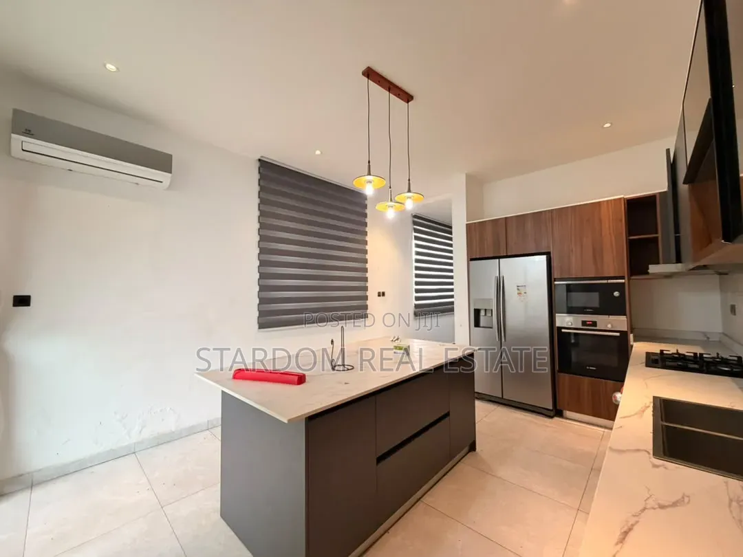 3bdrm Duplex in Ashaley Botwe, Nmai-Dzorn for rent in Nmai-Dzorn