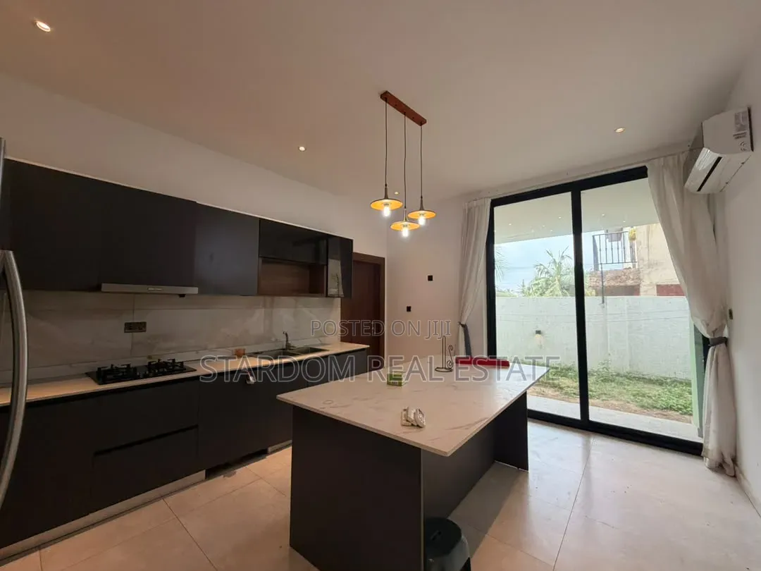 3bdrm Duplex in Ashaley Botwe, Nmai-Dzorn for rent in Nmai-Dzorn