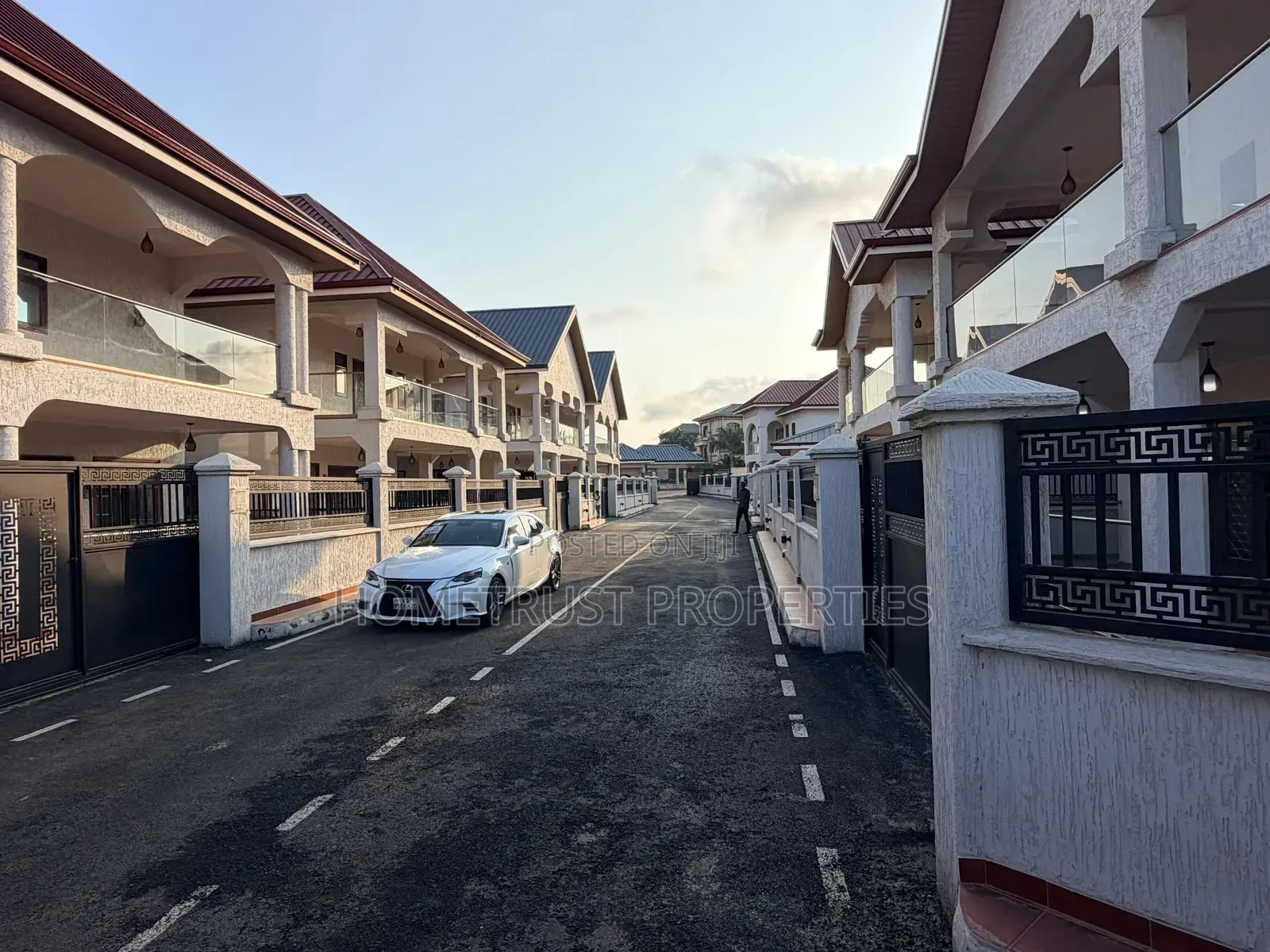 4bdrm Duplex in East Legon, Otano for rent in Otano