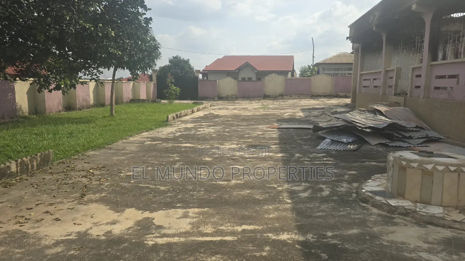 Land at Pokukrom for Sale in Kumasi Metropolitan