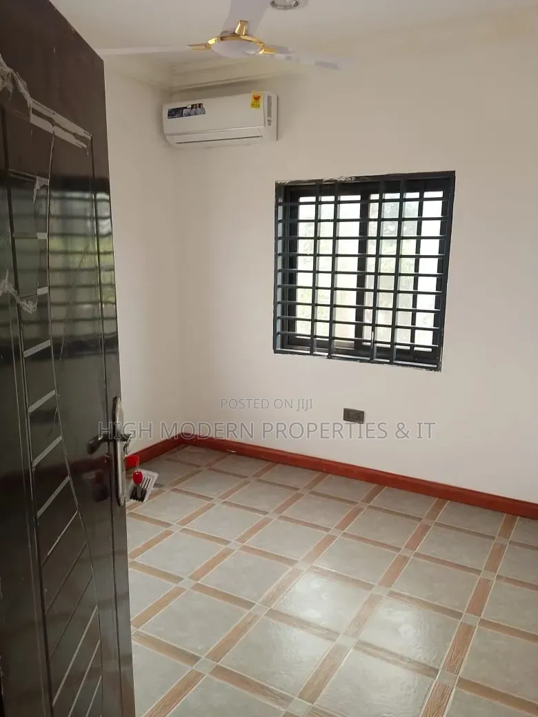 4bdrm House in Teshie Ultimate, Accra Metropolitan for sale in Accra Metropolitan